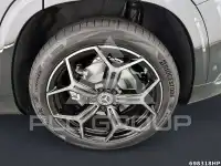 2026 Mercedes Benz GLB 220