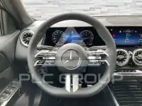2026 Mercedes Benz GLB 220