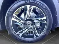 2026 Mercedes Benz GLB 220