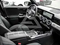 2026 Mercedes Benz GLB 220