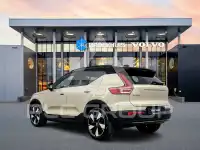 2026 Volvo EX 40