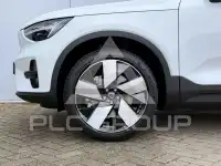 2026 Volvo EX 40