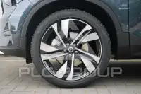2026 Volvo XC40