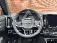 2026 Volvo XC40