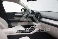 2026 Volvo XC40
