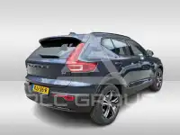 2026 Volvo XC40