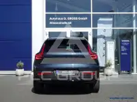 2026 Volvo XC40