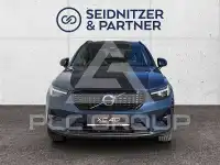 2026 Volvo XC40