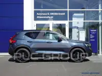 2026 Volvo XC40
