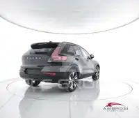 2026 Volvo XC40