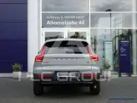 2026 Volvo XC40