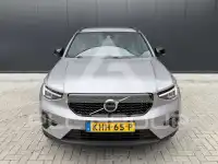 2026 Volvo XC40
