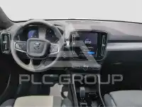 2026 Volvo XC40