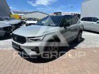 2026 Volvo XC40
