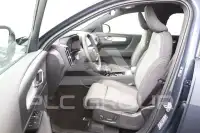 2026 Volvo XC40