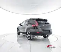 2026 Volvo XC40