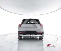 2026 Volvo XC40