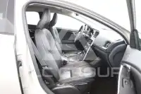 2019 Volvo V40
