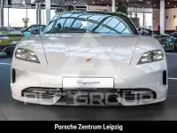 2026 Porsche Taycan