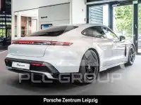 2026 Porsche Taycan