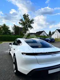 2026 Porsche Taycan