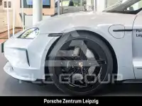 2026 Porsche Taycan
