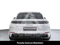 2026 Porsche Panamera