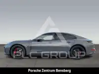2026 Porsche Panamera