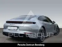 2026 Porsche Panamera