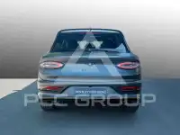 2026 Bentley Bentayga