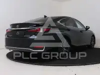 2026 Lexus ES300