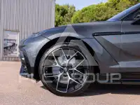 2026 Aston Martin DBX