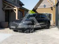2026 Aston Martin DBX