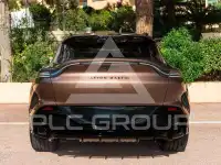 2026 Aston Martin DBX