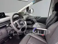 2026 Hyundai Staria