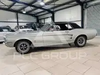 1967 Ford MUSTANG