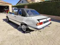 1982 BMW 330