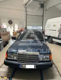 1990 Mercedes Benz E-Class
