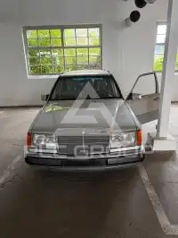 1992 Mercedes Benz 200
