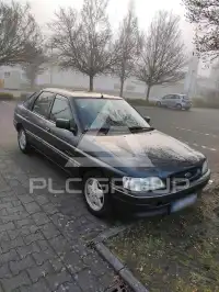 1993 Ford ESCORT