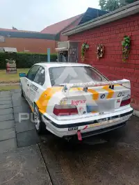 1994 BMW 330