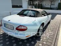 1998 Jaguar XK8