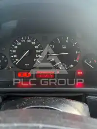 1999 BMW 523