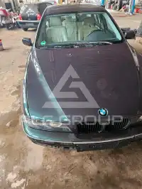 1999 BMW 523