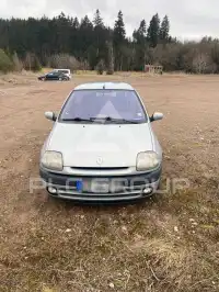 1999 Renault Clio