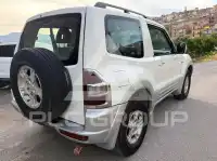 2000 Mitsubishi PAJARO