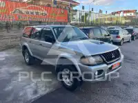 2000 Mitsubishi PAJARO