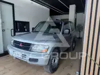 2000 Mitsubishi PAJARO