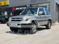2000 Mitsubishi PAJARO