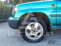 2000 Mitsubishi PAJARO